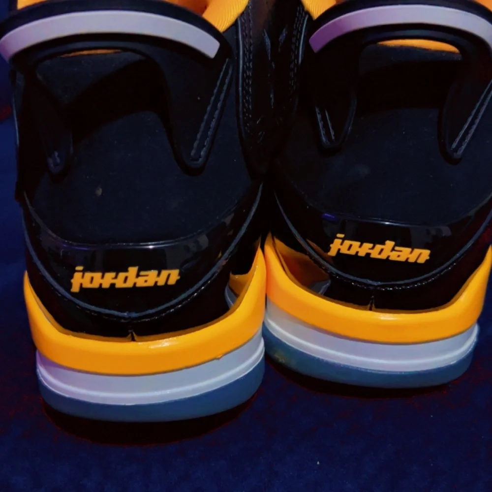 Jordan - Picture 3 of 3